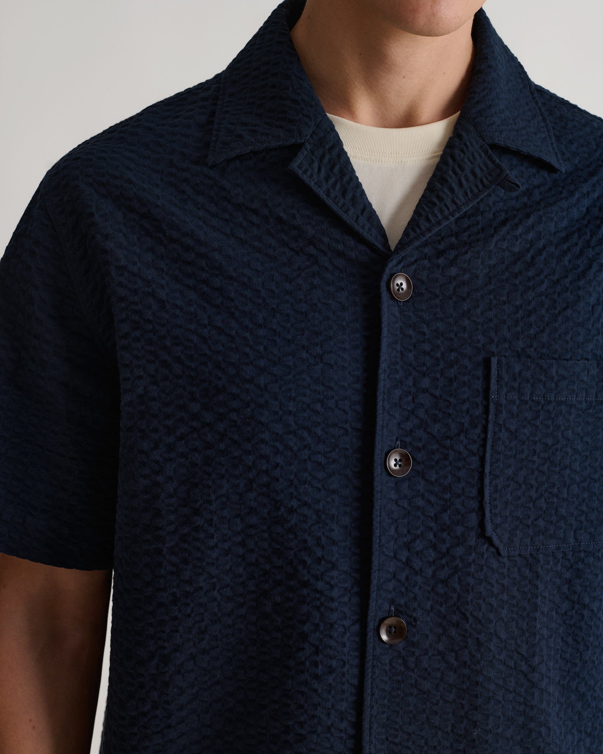 Men's Cotton Seersucker Cuban Collar Shirt - Indigo - Image 4