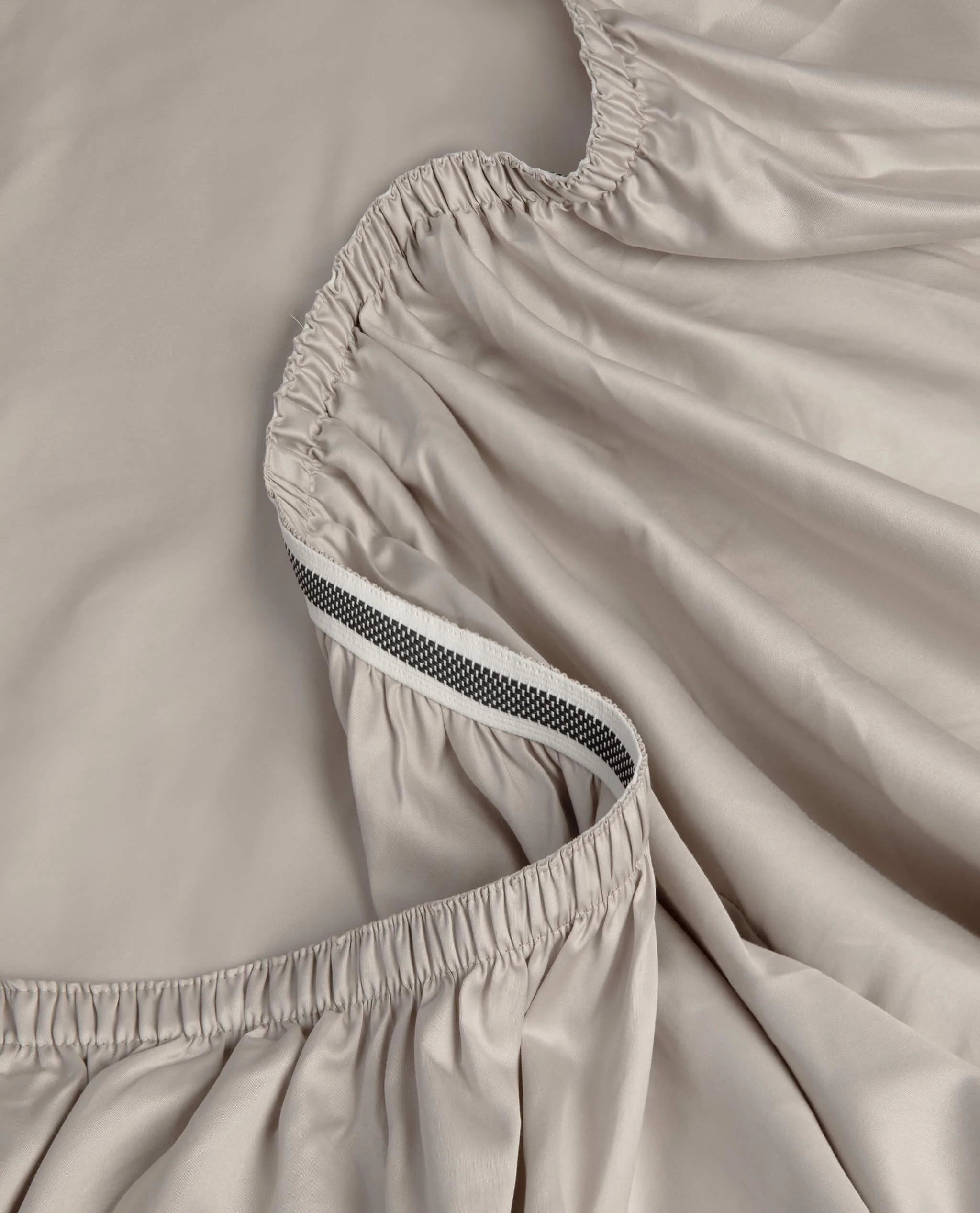 Crisp & Cool Organic Cotton Fitted Sheet - Image 8