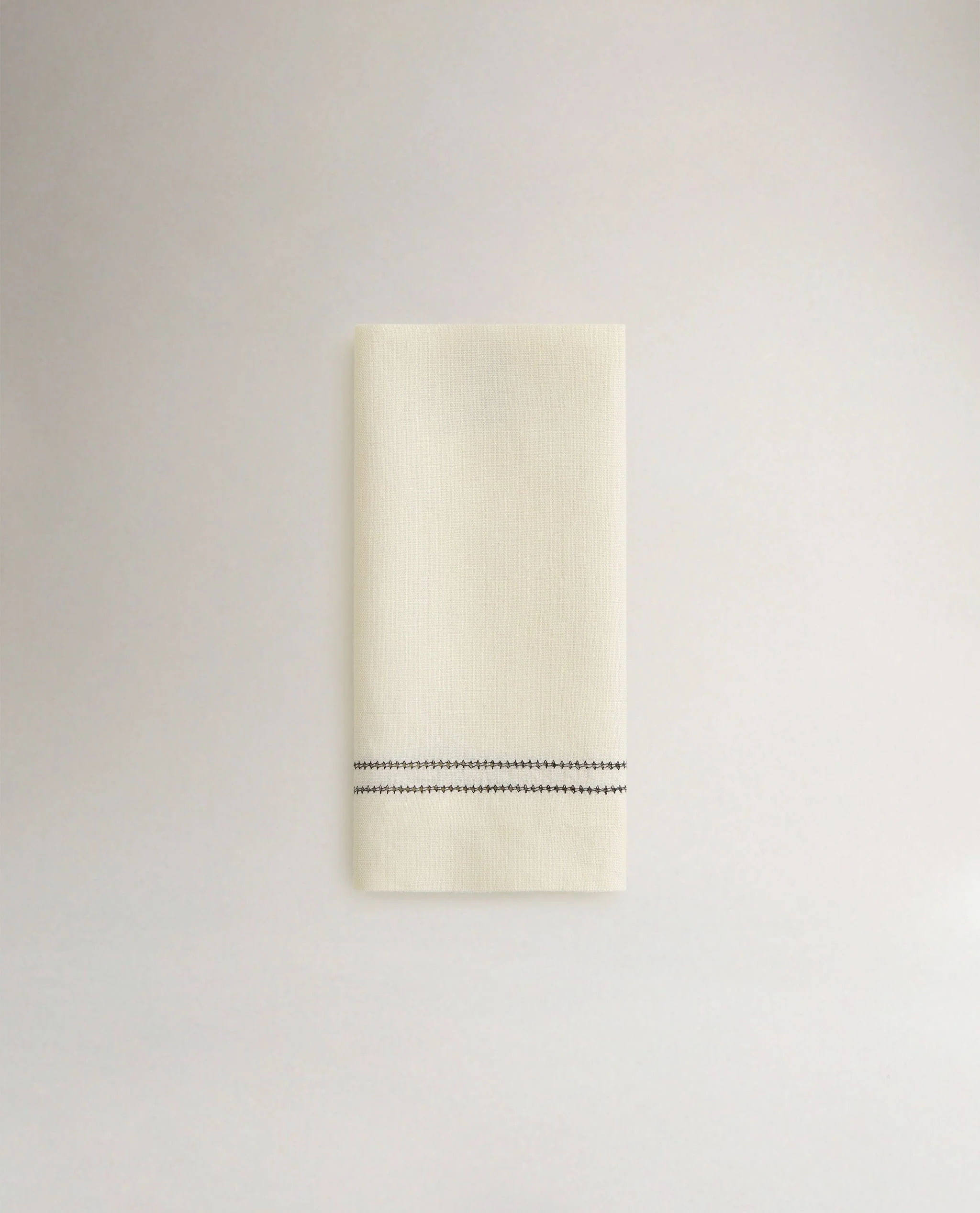 Linen Picotting Napkins (Set of 4) - Alabaster - Image 3
