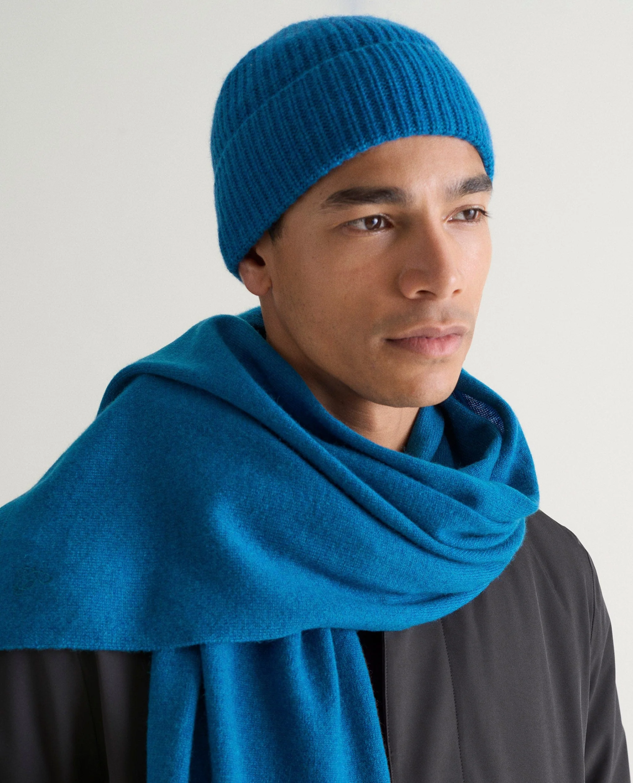 Men's Finest Cashmere Scarf - Image 11