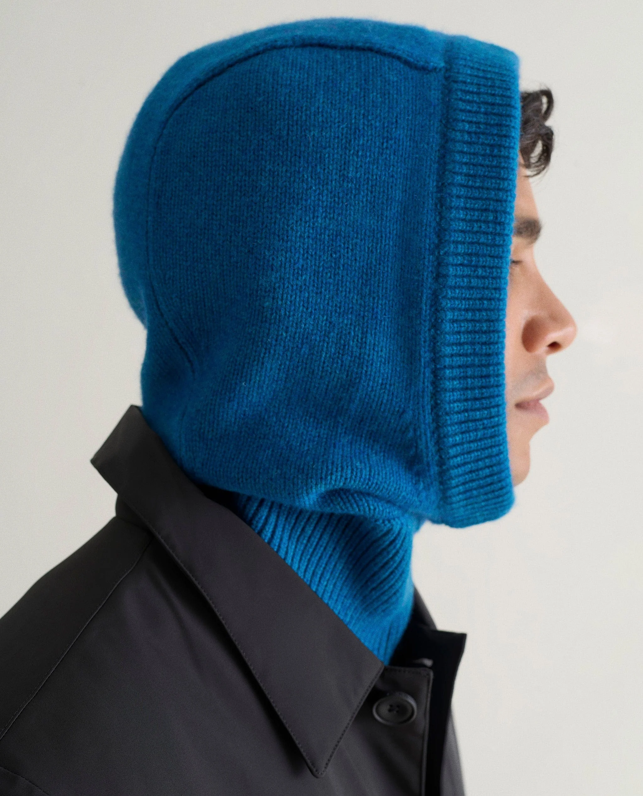 Men's Cashmere Merino Knitted Hood - Image 11