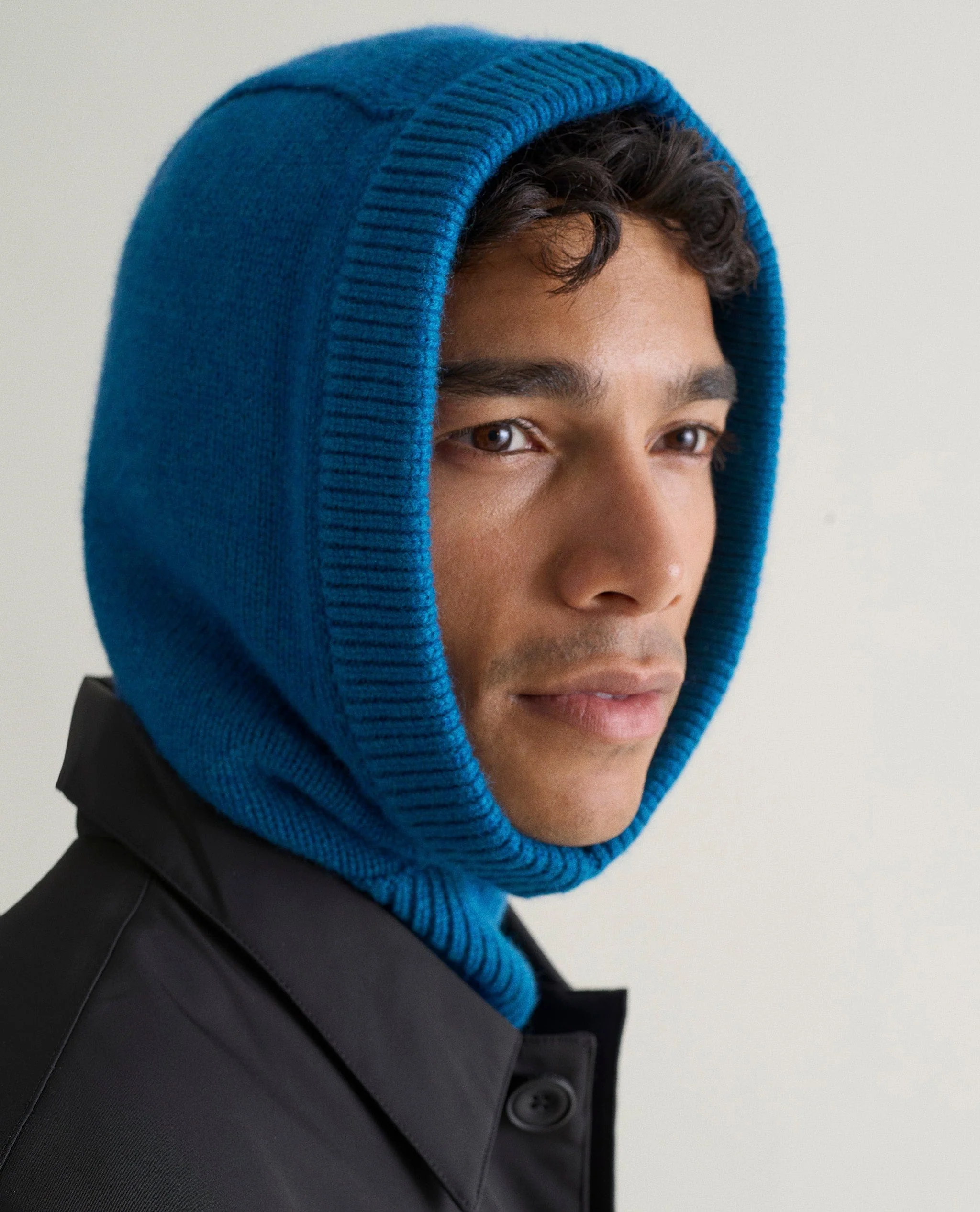 Men's Cashmere Merino Knitted Hood - Image 9