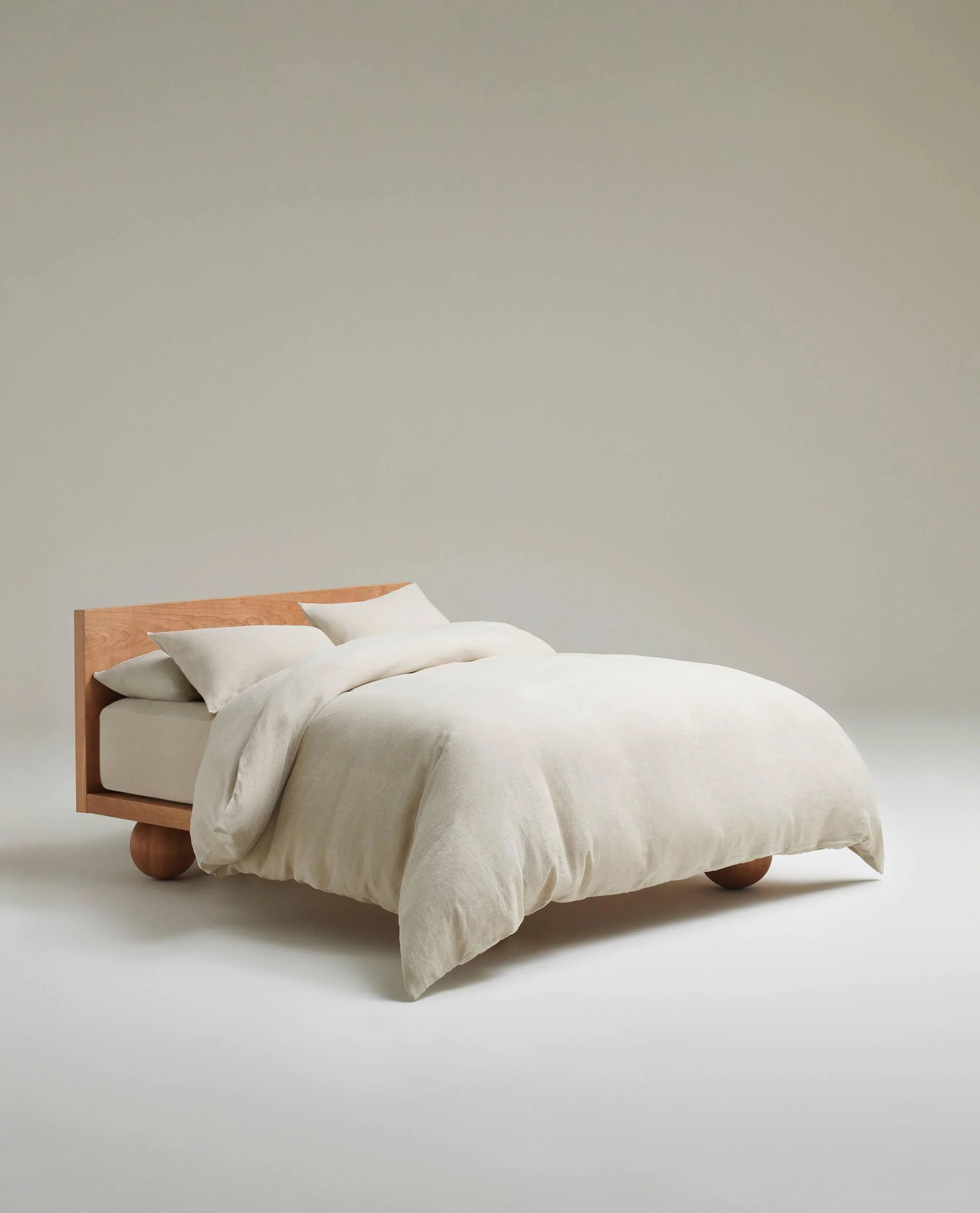 Relaxed & Refined Linen Duvet Cover - Natural - Image 3