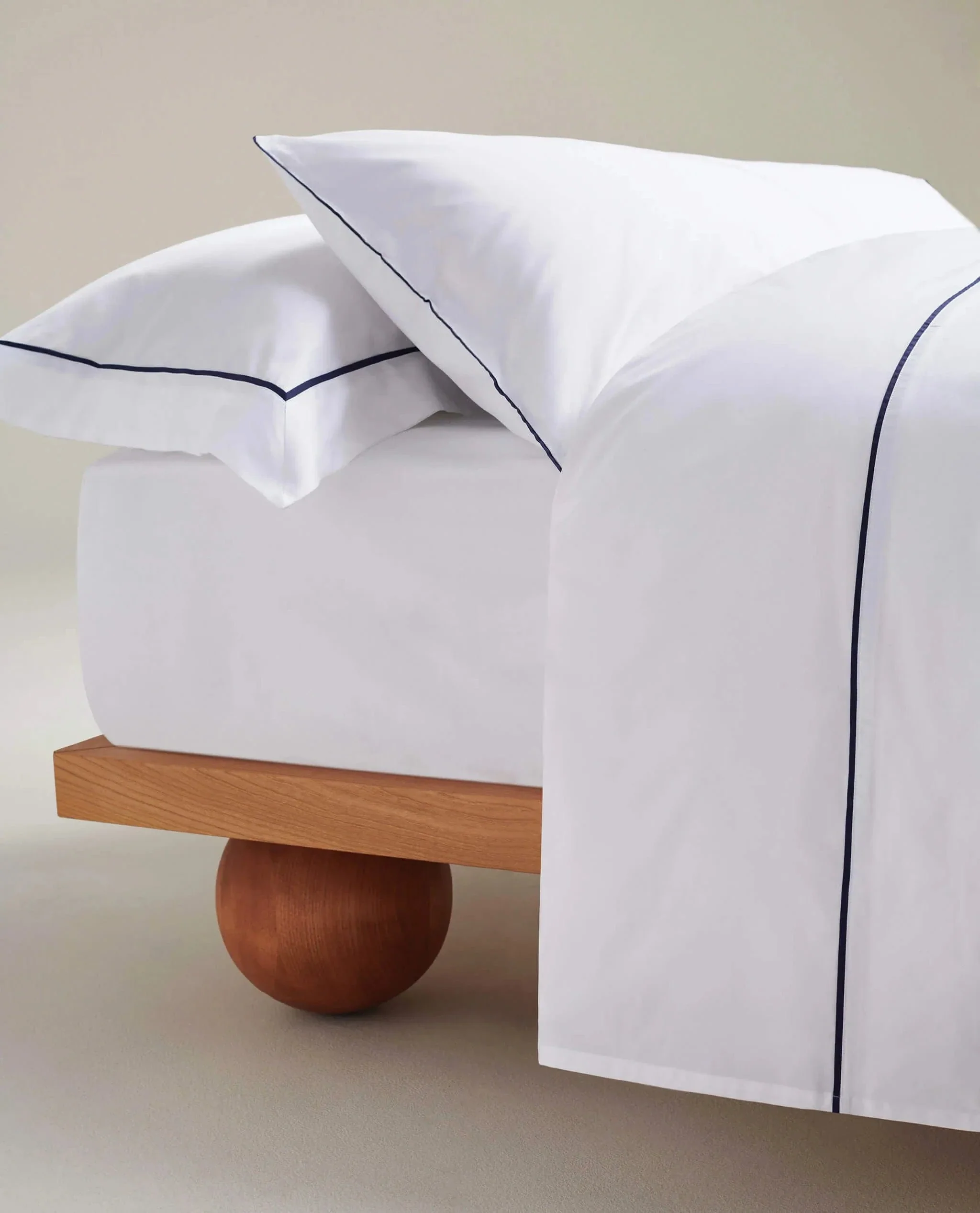 Crisp & Cool Organic Cotton Duvet Set - Image 63