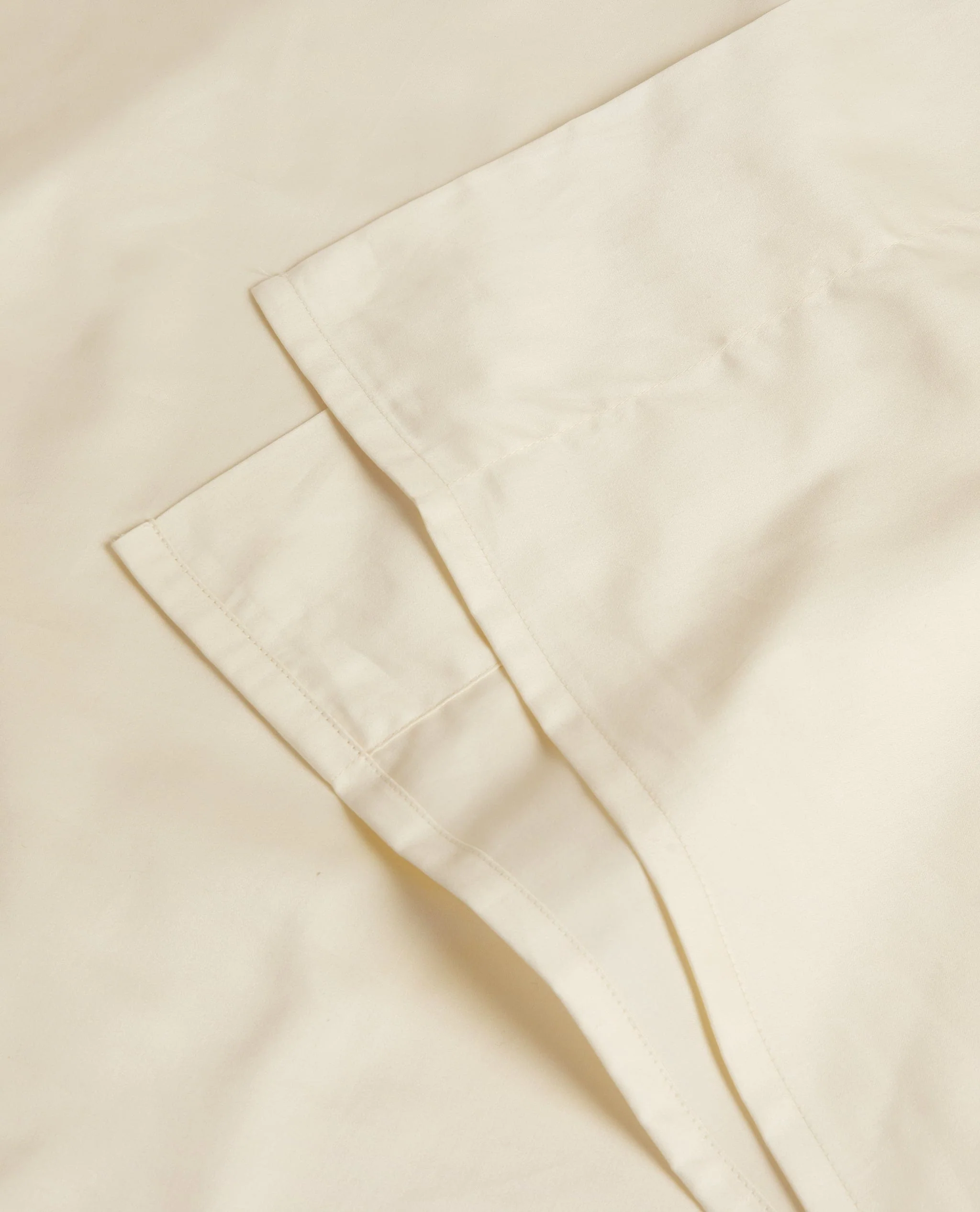 The Crisp & Cool Organic Luxury Flat Sheet - Image 4