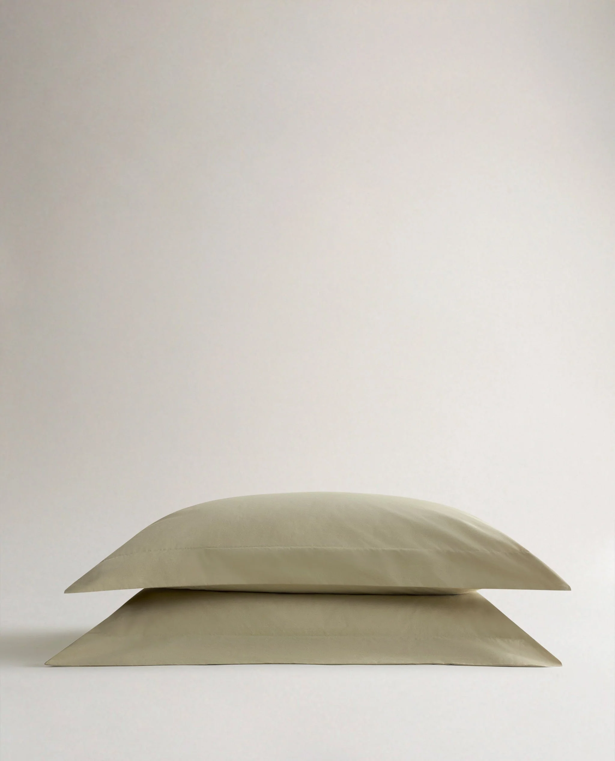 The Crisp & Cool Organic Luxury Oxford Pillowcase Set - Image 16