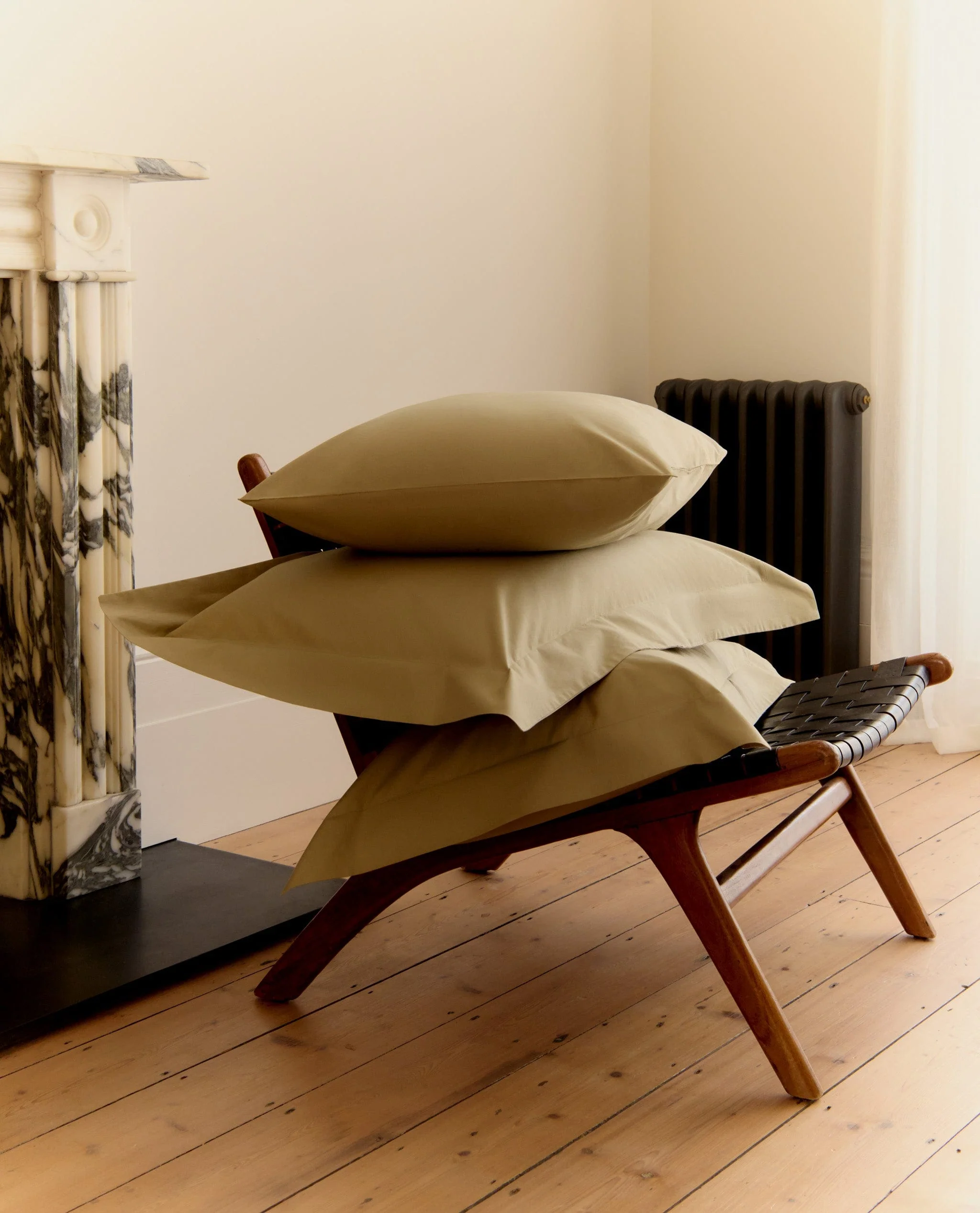 The Crisp & Cool Organic Luxury Oxford Pillowcase Set - Image 17