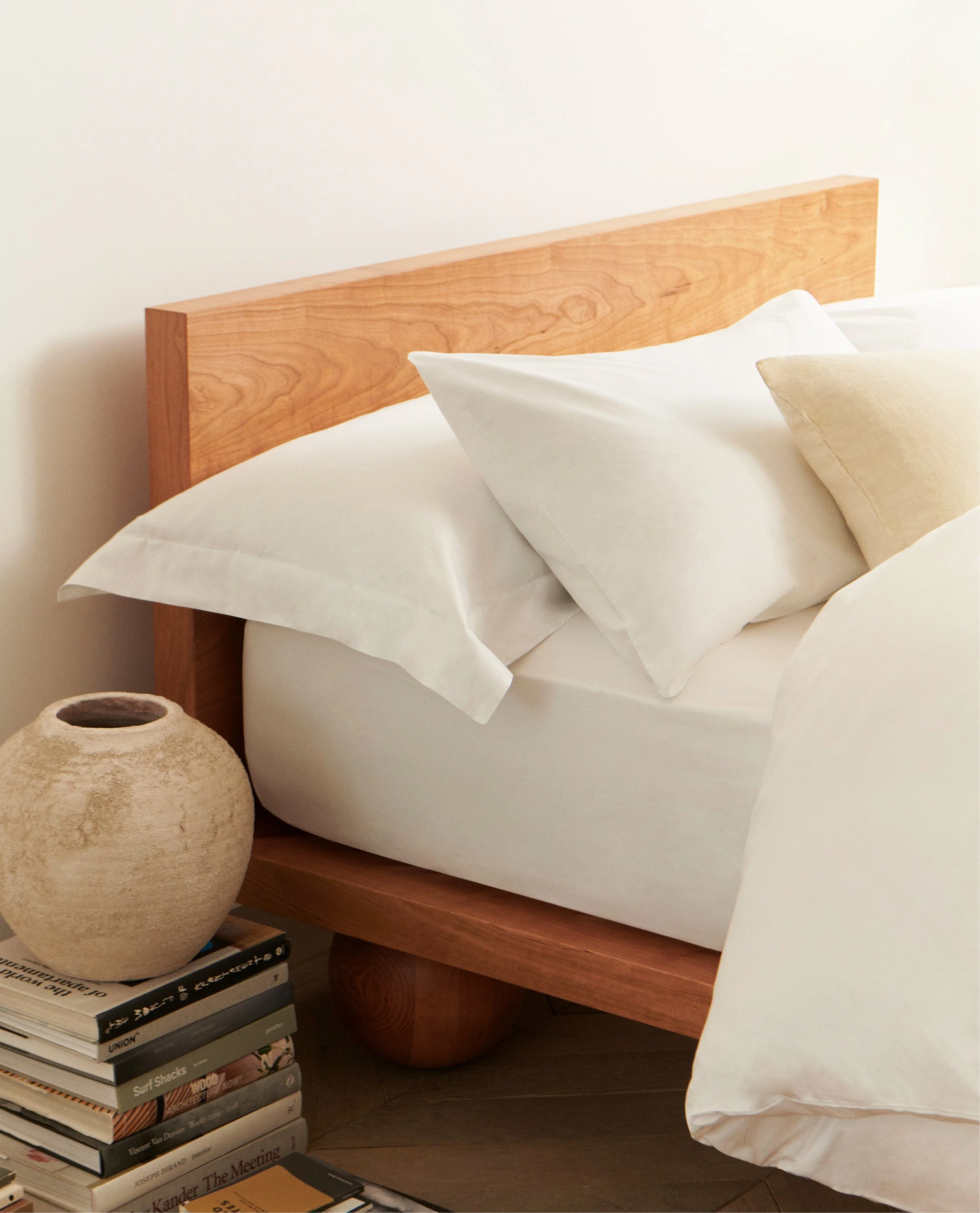 The Crisp & Cool Organic Luxury Oxford Pillowcase Set - Image 4