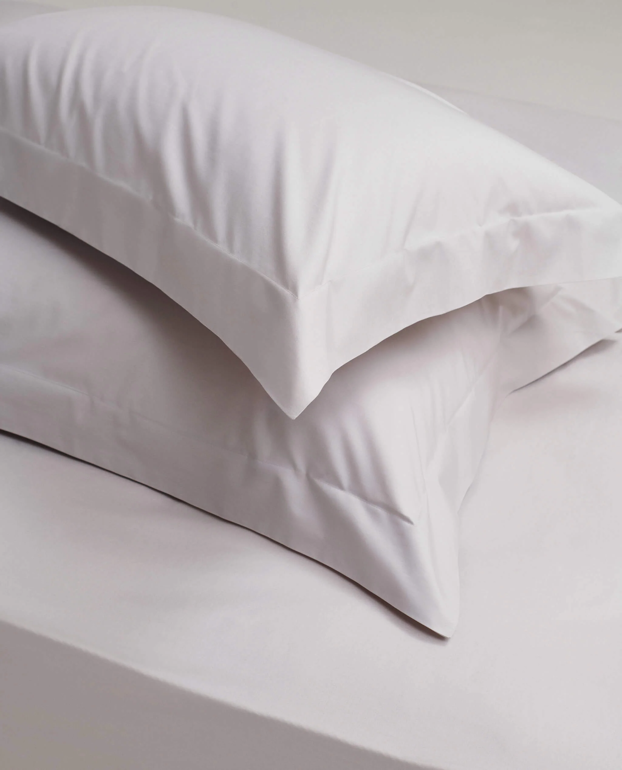 Soft & Smooth Cotton Sateen Oxford Pillowcases - Image 7