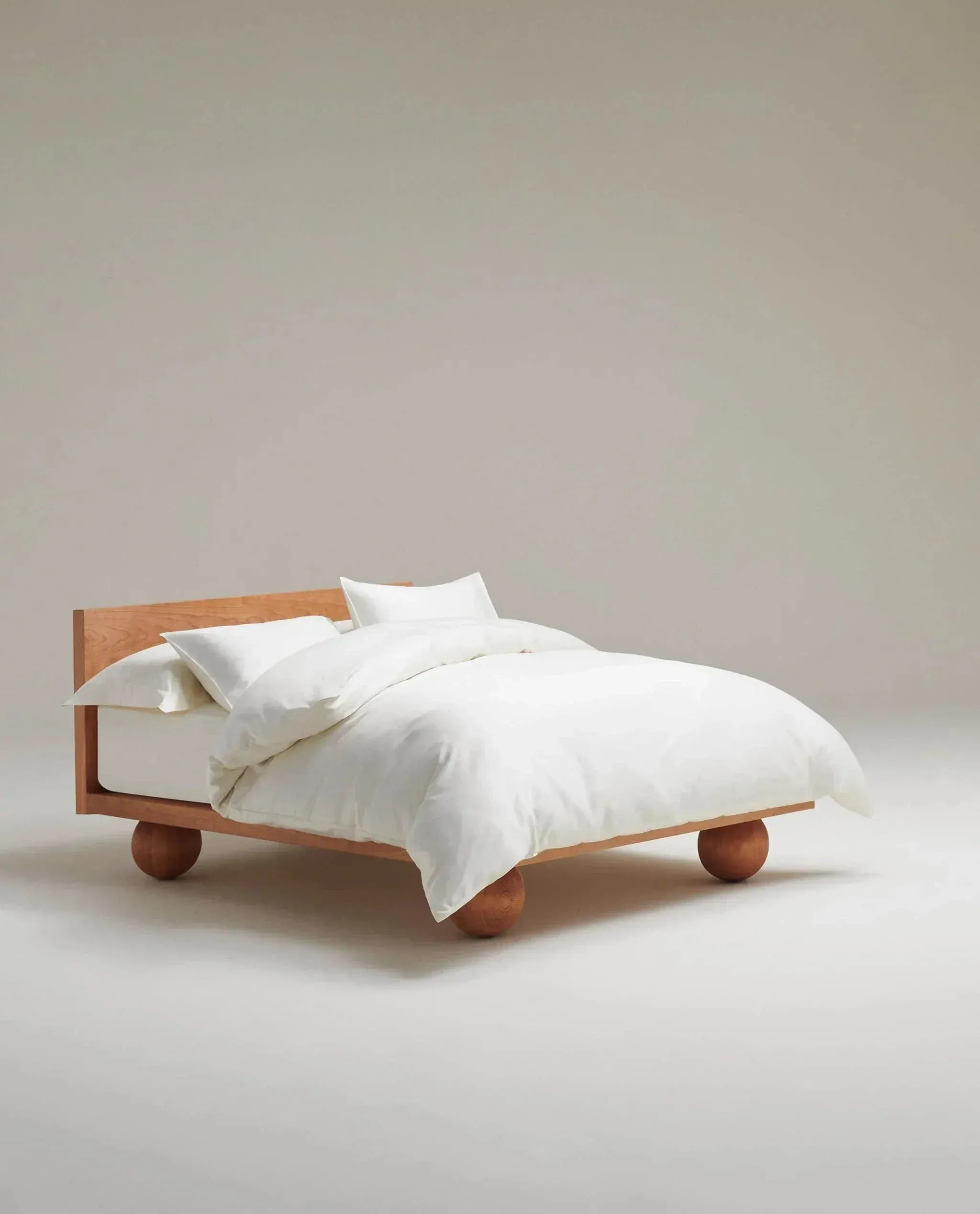 The Crisp & Cool Organic Luxury Pillowcase Set - Buttermilk - Image 5