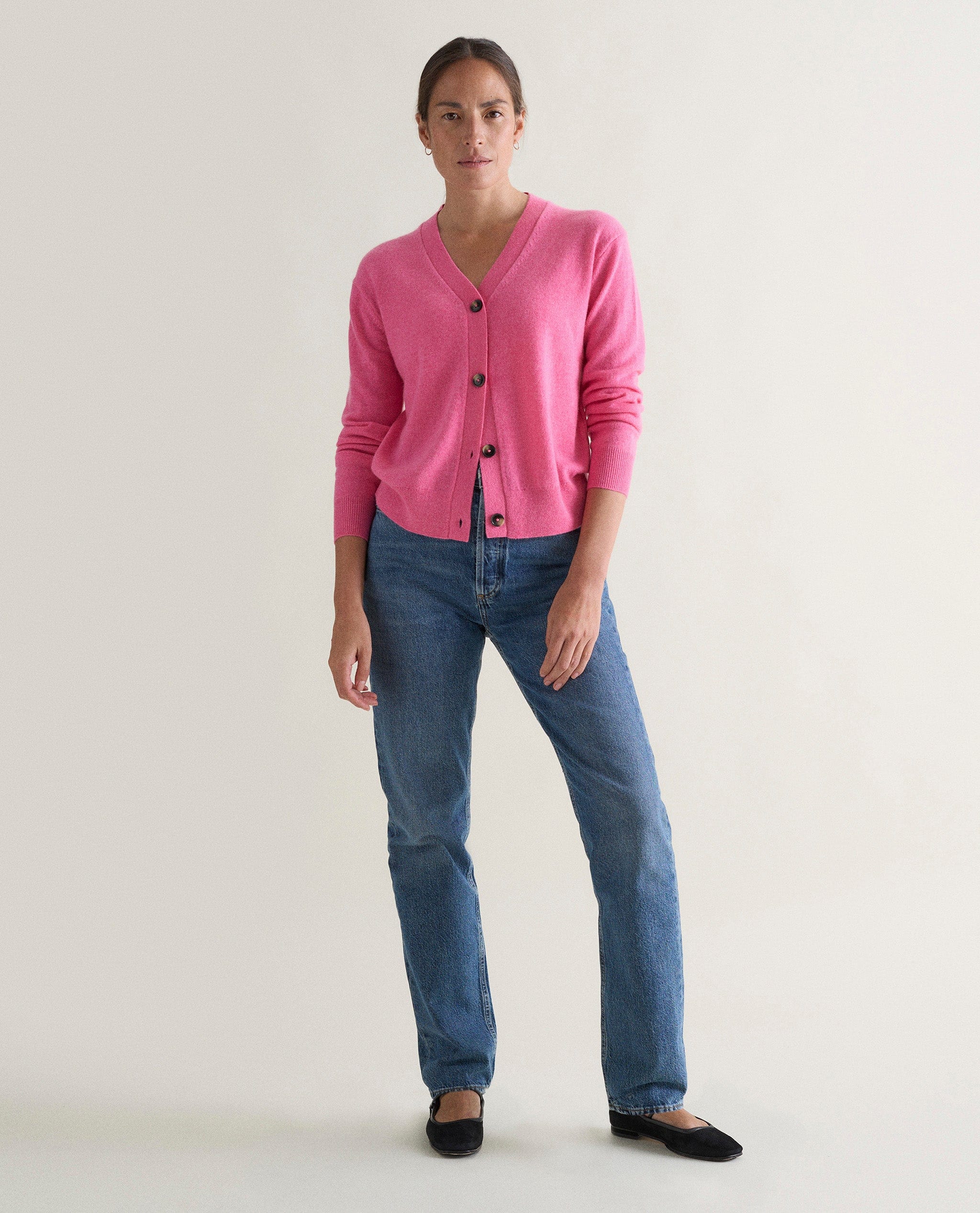 Women's Finest Cashmere Knitted V Neck Cardigan - Image 16