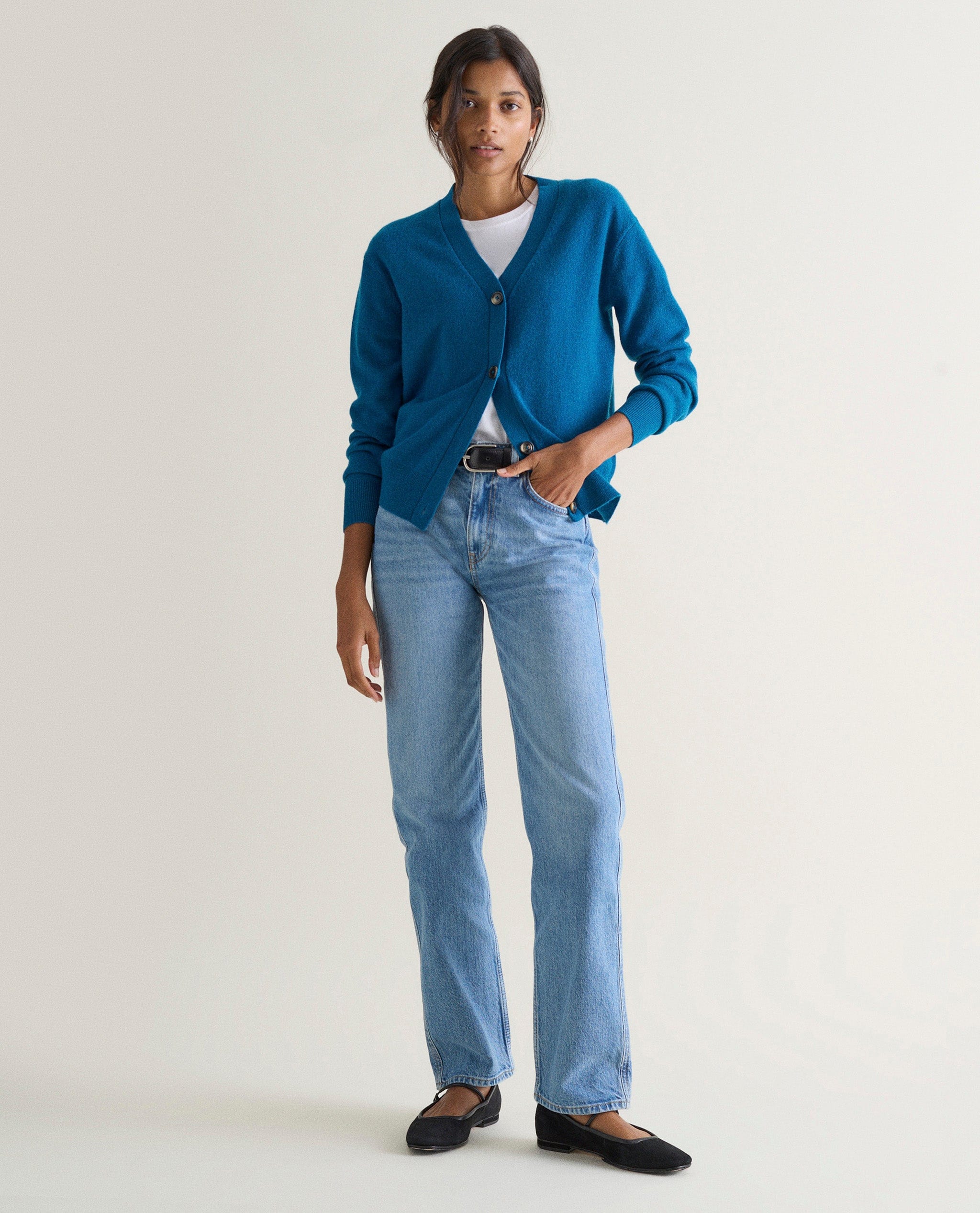 Women's Finest Cashmere Knitted V Neck Cardigan - Image 25