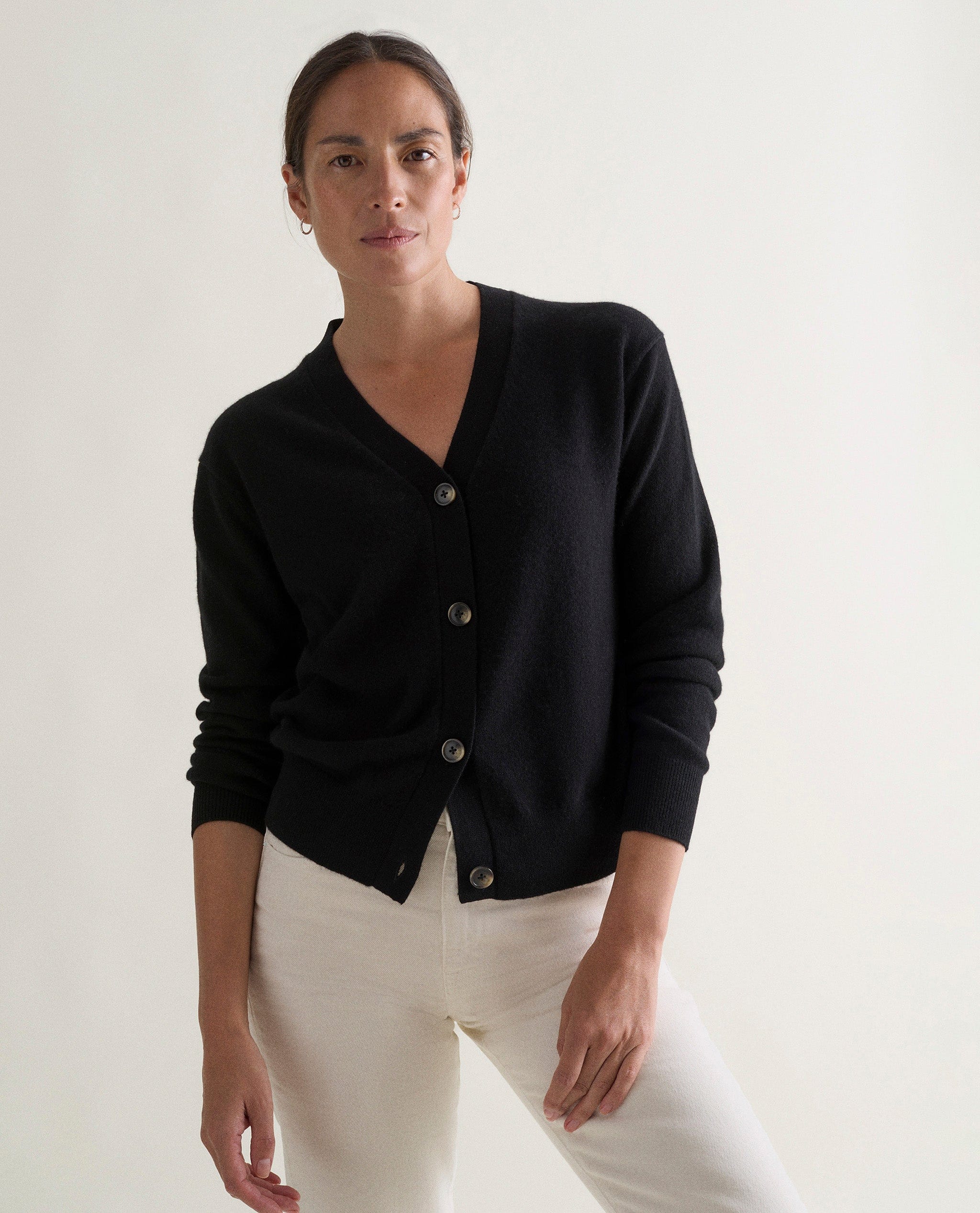 Women's Finest Cashmere Knitted V Neck Cardigan - Image 7