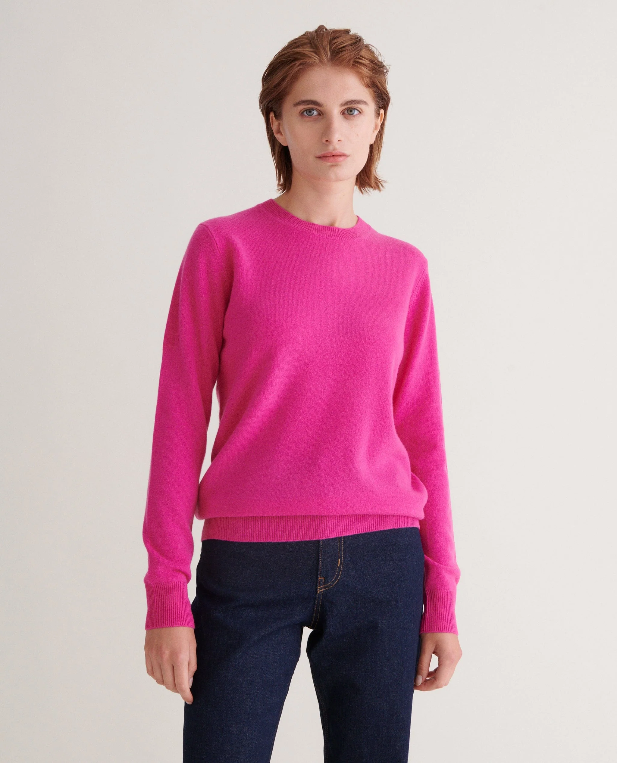 Women's Finest Cashmere Classic Crew Neck Jumper - Image 11