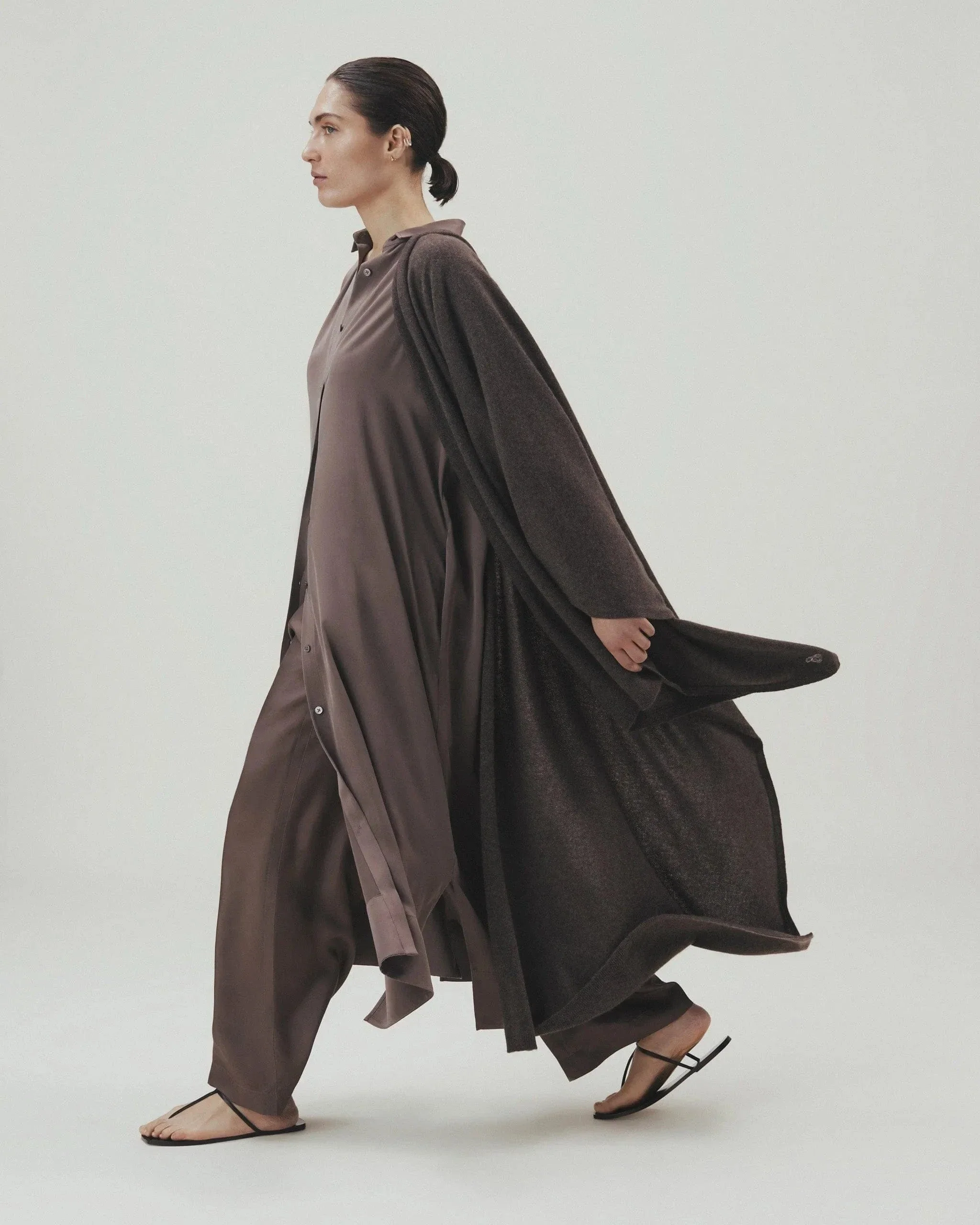 Oversized Finest Cashmere Wrap - Image 47