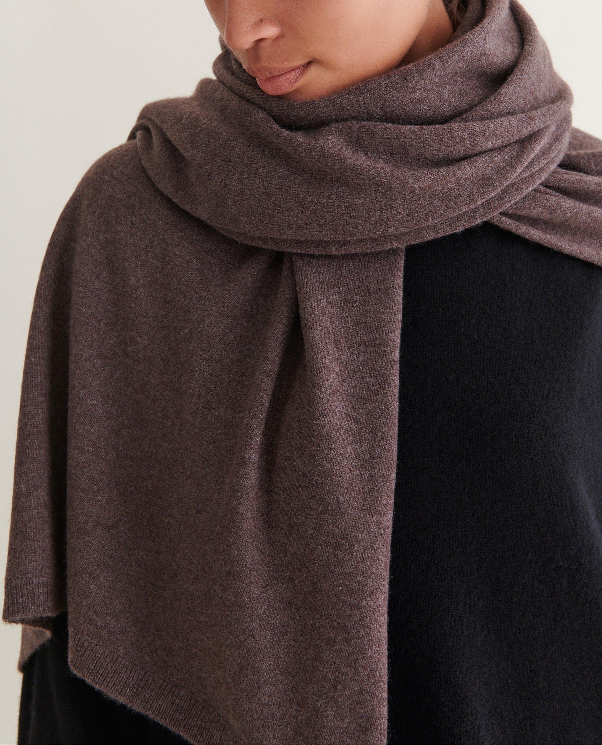 Oversized Finest Cashmere Wrap - Image 7