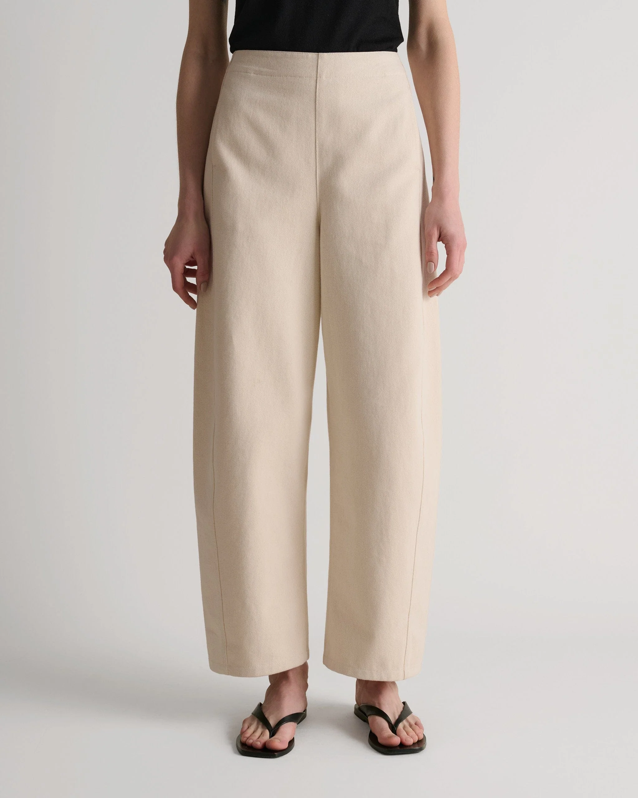 Women's Organic Cotton Barrel Leg Jean - Image 4